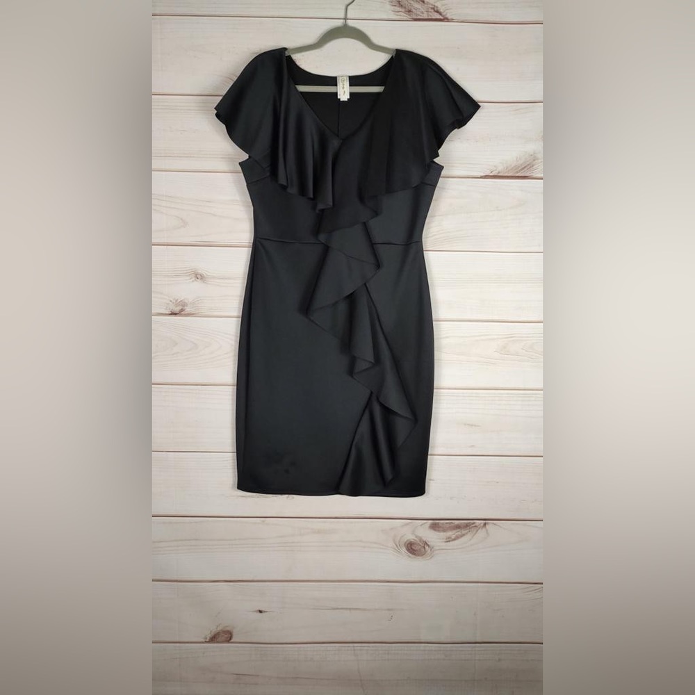 Find me plus 2X dress Woman’s black dressy ruffled fitted stretch.